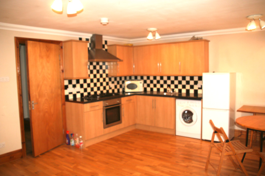 ../images/property/2 Bed Brooke Road_IMG_2236.JPG